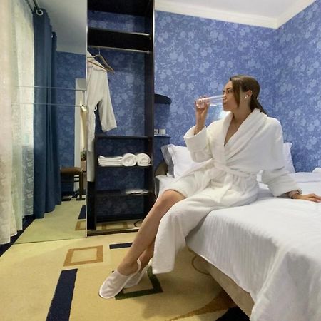 Frodo Hotel Tasken Kültér fotó
