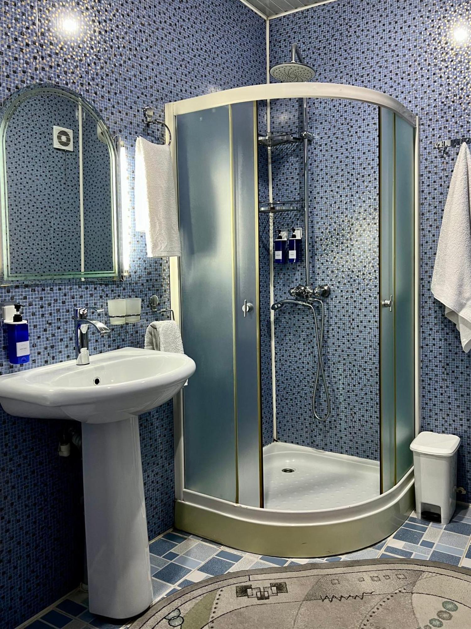 Frodo Hotel Tasken Kültér fotó