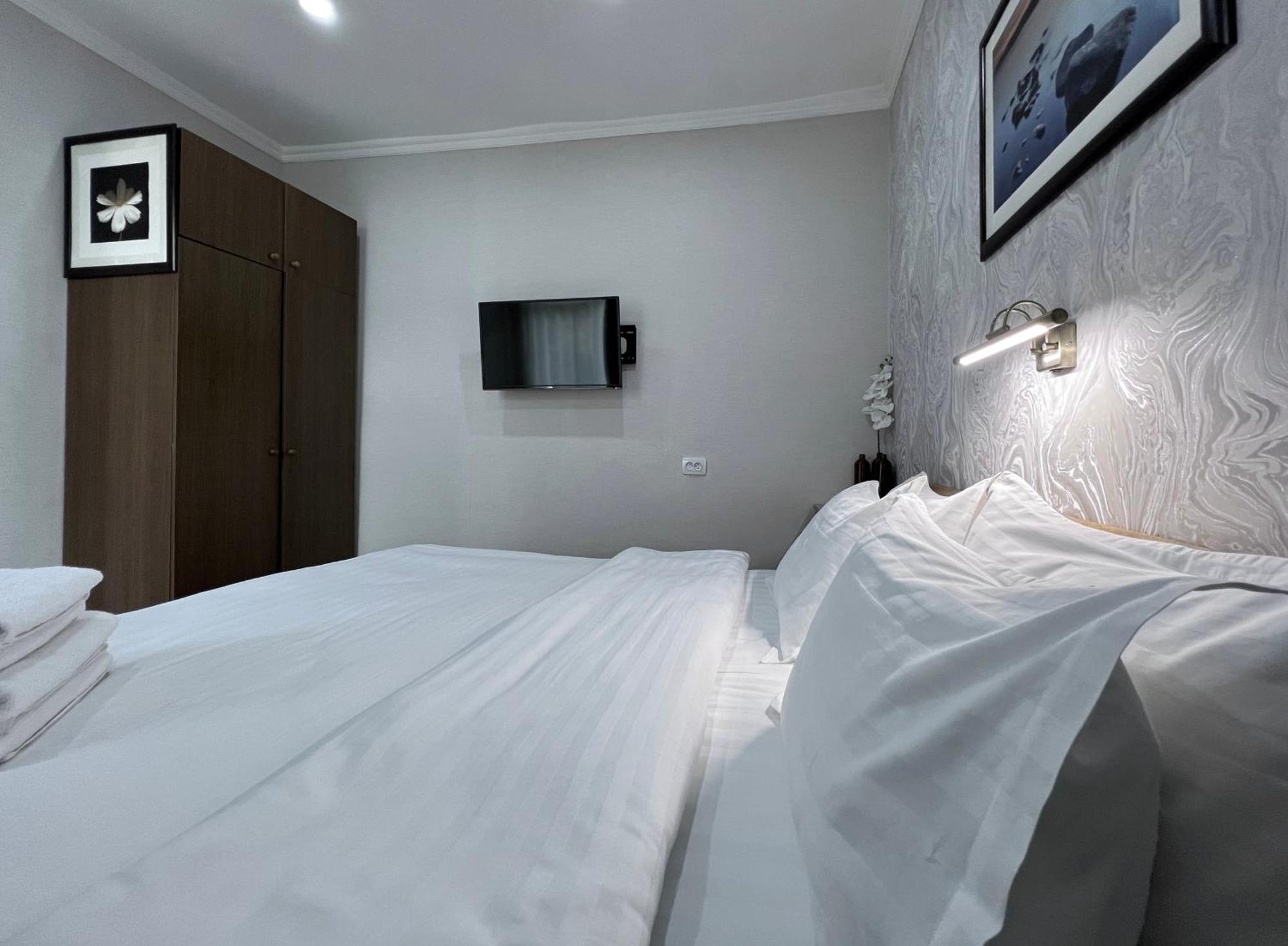 Frodo Hotel Tasken Kültér fotó