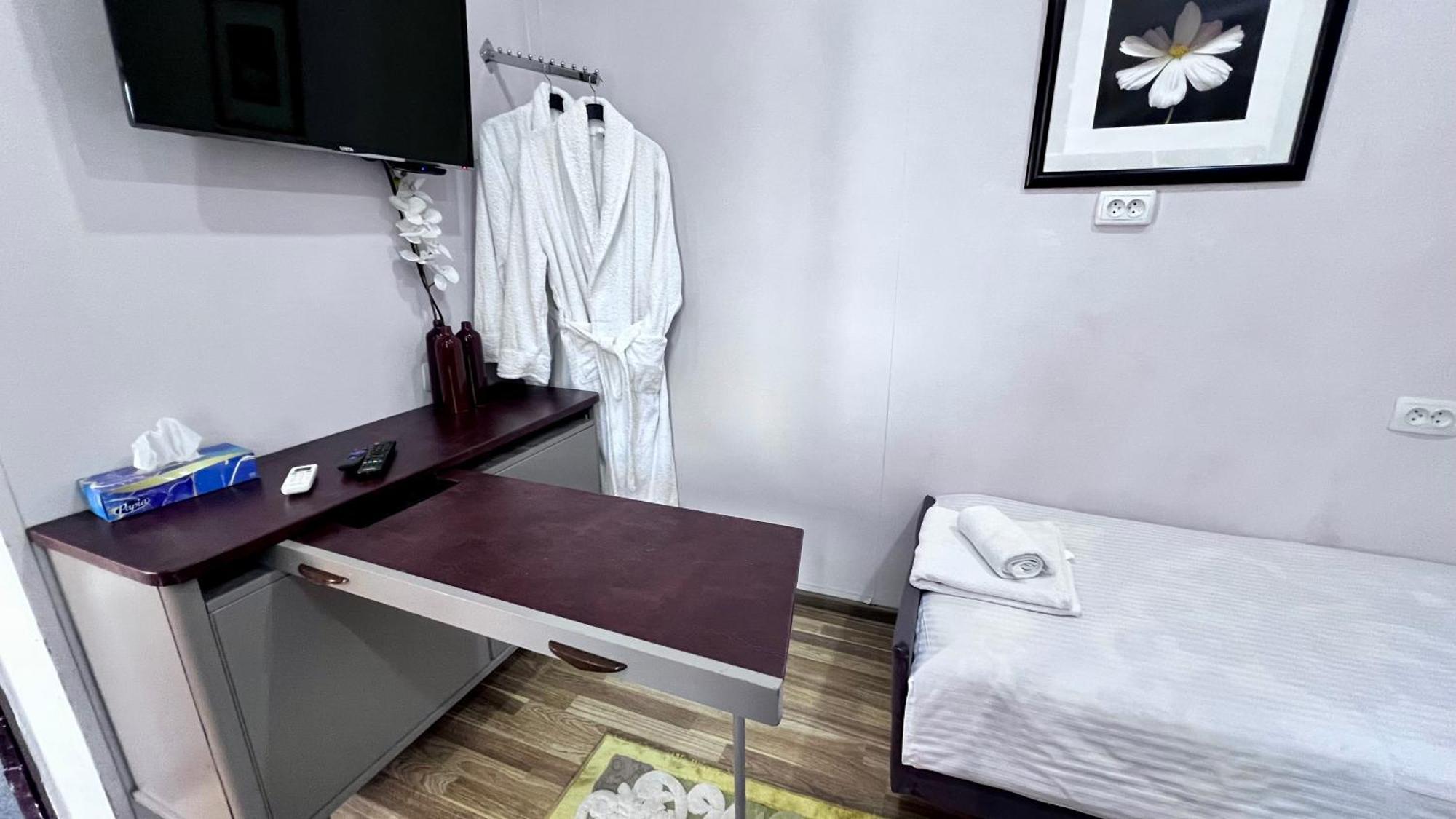 Frodo Hotel Tasken Kültér fotó